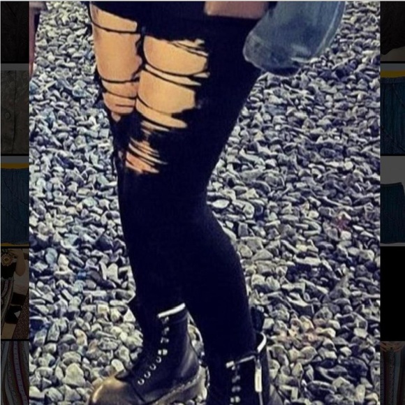 Black Ripped American Eagle Jeans Vintage Size 6 - Picture 3 of 8